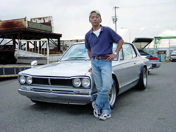 1971 KGC10 Nissan Skyline GTX modified with The president of MONKY'S INC